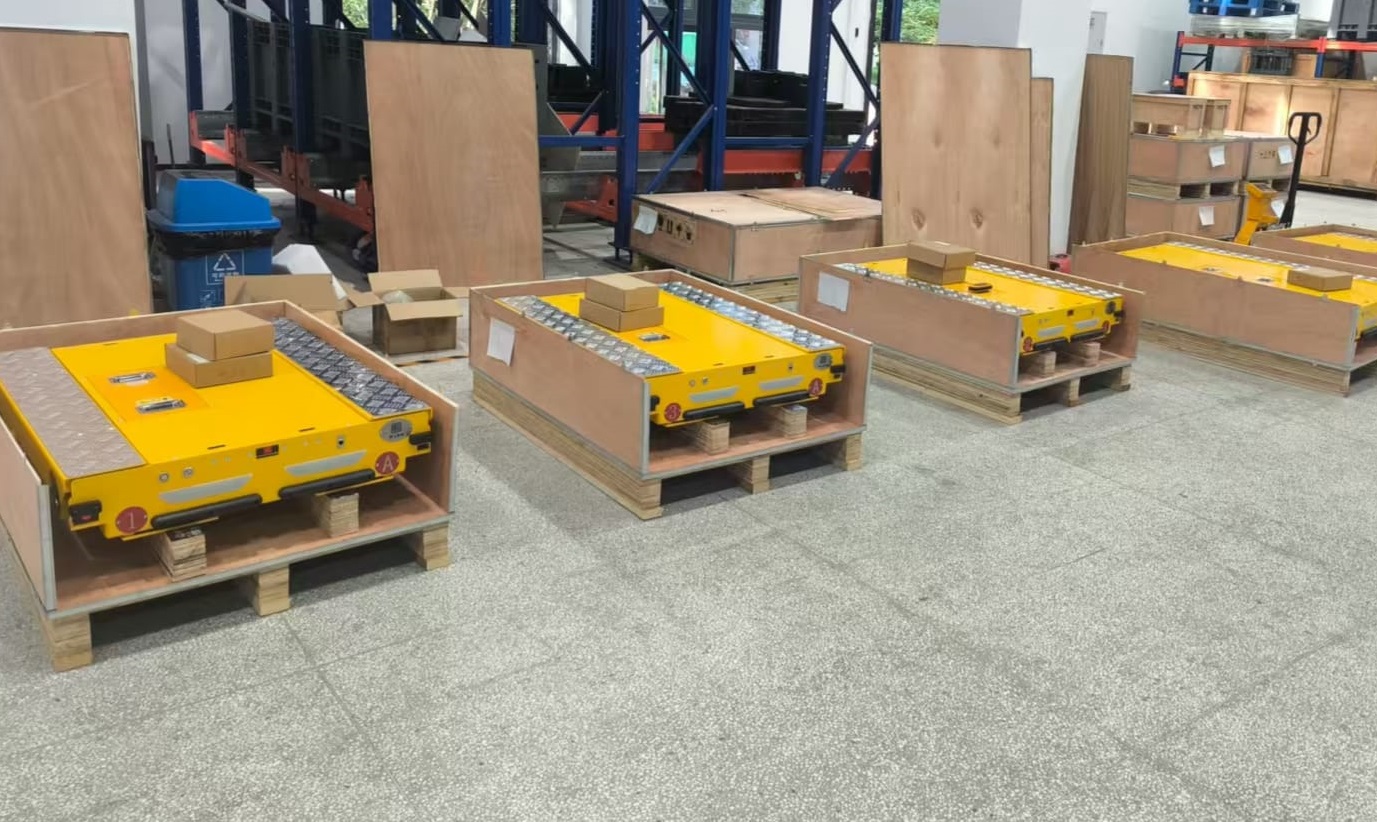 Sistem komputasi visi canggih (Machine Vision) terintegrasi teknologi Machine Learning untuk inspeksi kualitas produk secara otomatis. Mampu mendeteksi cacat produksi (defect) berskala mikro secara real-time pada lini produksi berkecepatan tinggi demi menjaga standar zero-defect perusahaan Anda.
